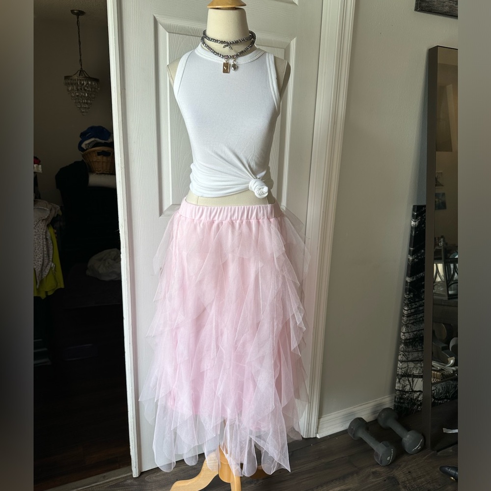 Pink tiered tulle skirt -  never worn still has tags size small